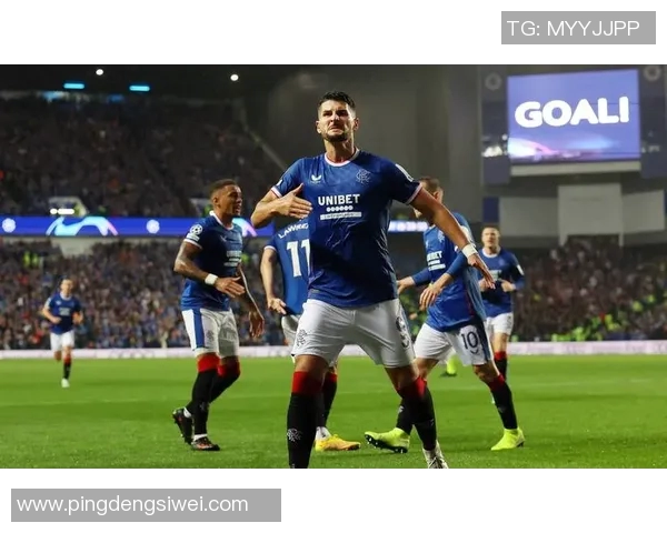 尤文图斯与里昂在欧冠赛场的精彩对决回顾与分析